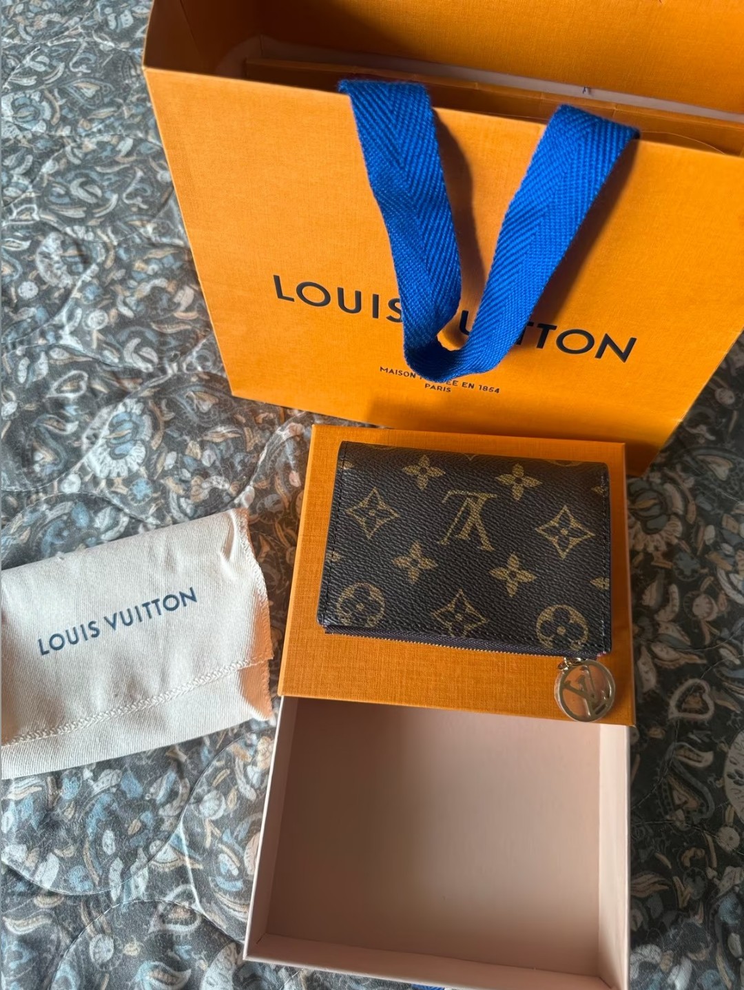 Louis Vuitton Pink Bi-Fold Card Wallet With Zip Coin Pocket
